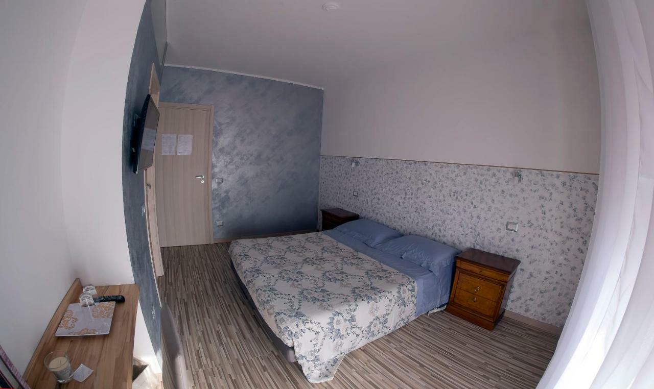 Verona Fiere Rooms Zewnętrze zdjęcie